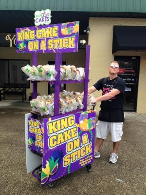 mardi gras like a local bourbon street parades new orleans